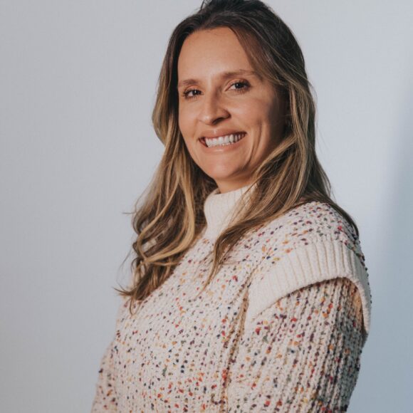 Julia Leite Alencar de Oliveira - Sócia Fundadora